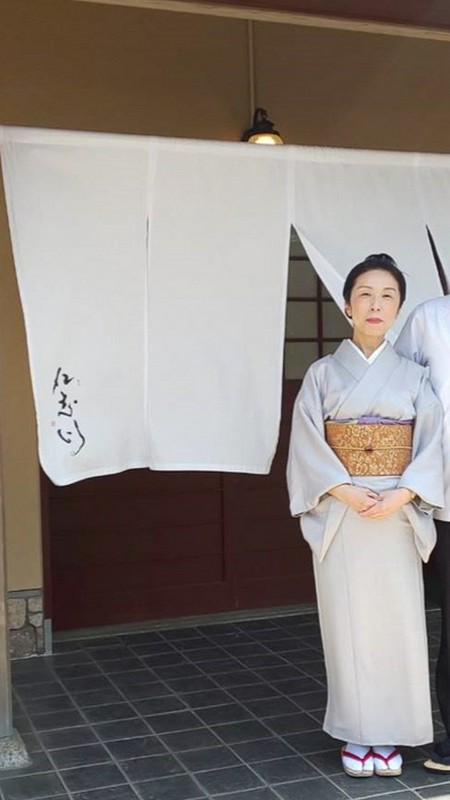平山りょう子 氏