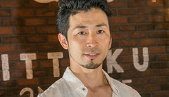 山本　康昭 氏