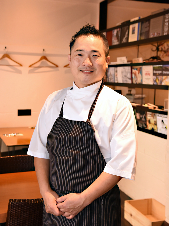 大久保　智尚　 氏