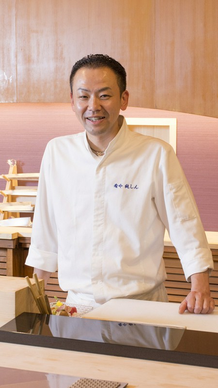 青山　純也 氏