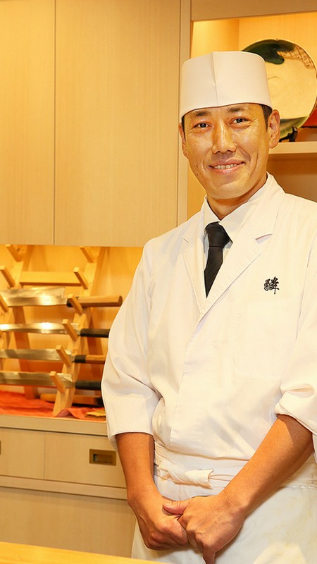 中垣　信昭 氏