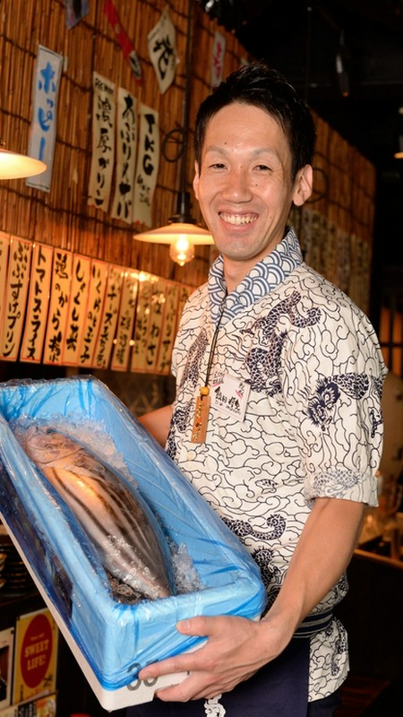 飯田　将史 氏