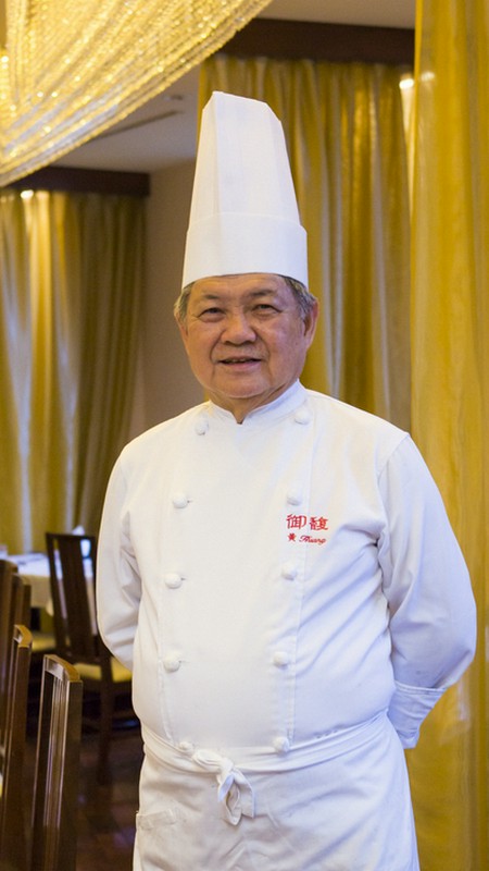 黄　村宝 氏