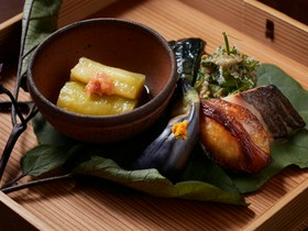 早苗饗