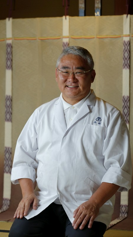 徳岡　邦夫 氏