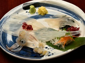 マルカン漁業部海がき本店