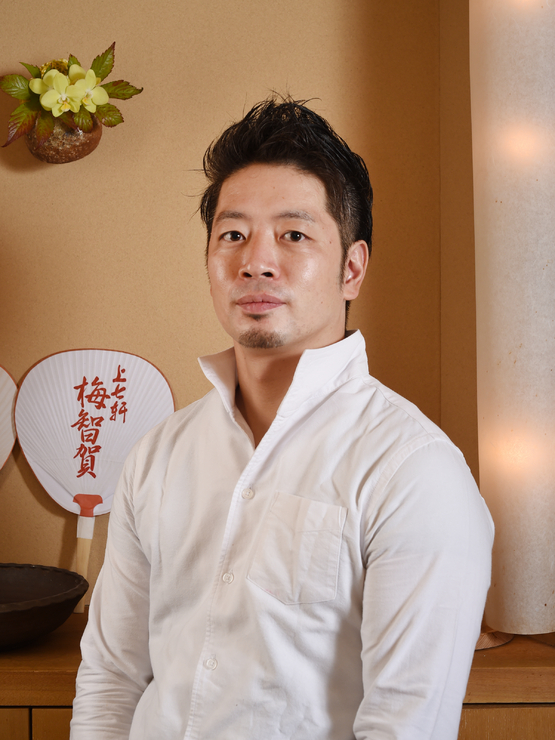 石黒　友也 氏
