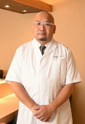 向井　正 氏