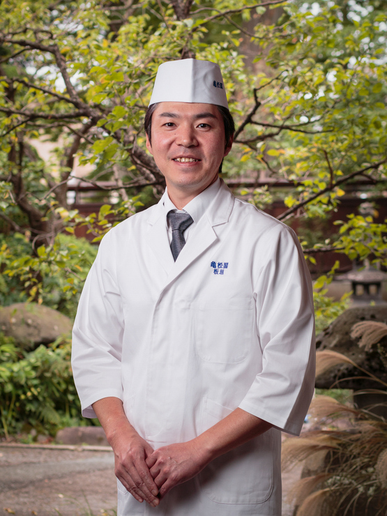 板垣　進 氏