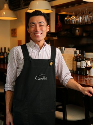 越田　純 氏