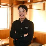 香月　亮二 氏