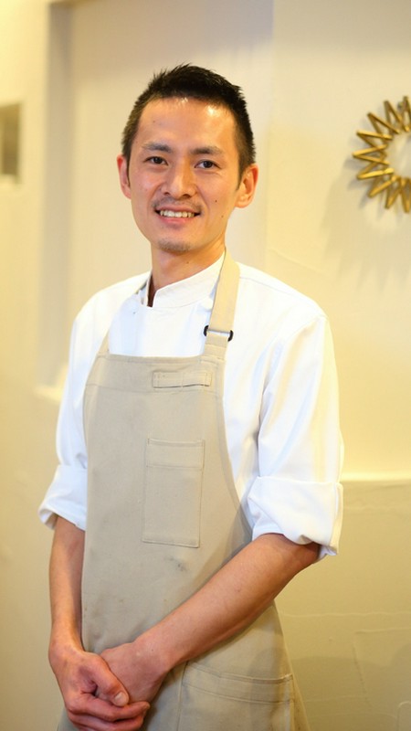天野　智詞 氏