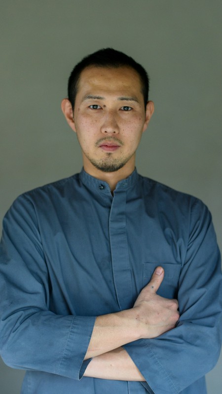 梅　達郎 氏