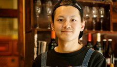張本　龍一 氏