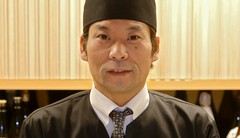 岡井　伊久磨 氏