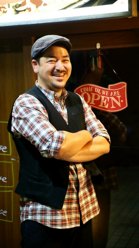 野中 万里夫 氏
