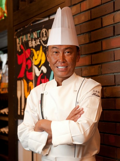 たいめいけん 三越前/洋食 料理人 茂出木 浩司 氏 | ヒトサラ
