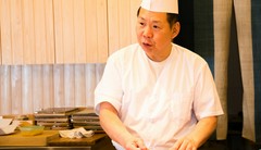 梅原　章 氏