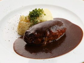 洋食 おがた