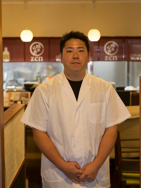 仲尾次　亮太 氏