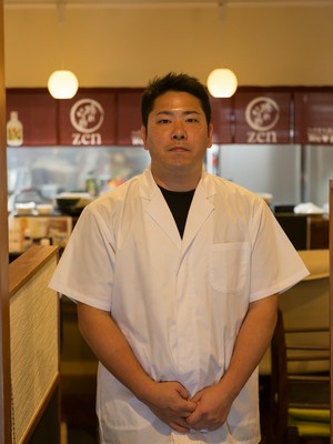 仲尾次　亮太 氏