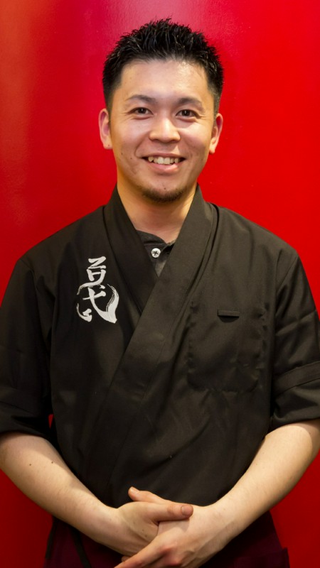 松田　俊亮 氏