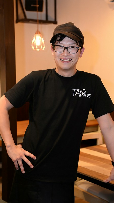 江頭　良和 氏