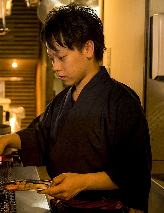 藤村　和樹 氏