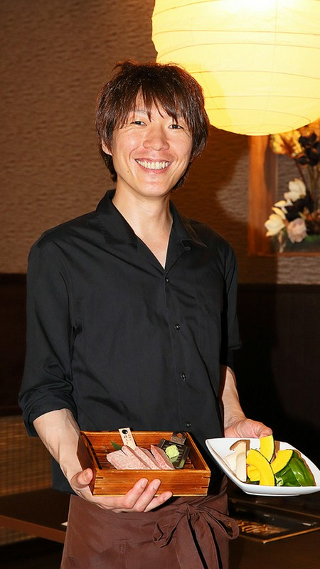 河合　芳昌 氏