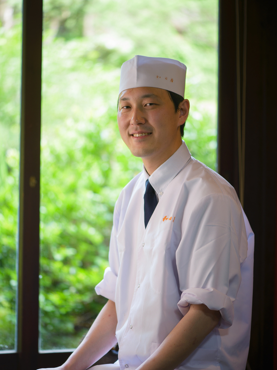 関　直斗 氏