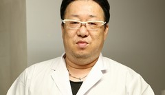 吉田　実 氏