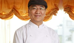 山口　隆 氏