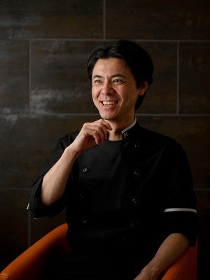 牛山　隆之 氏