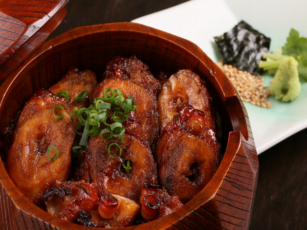 お料理　あま屋