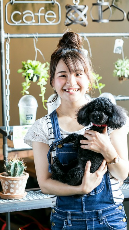 河合　栞奈 氏
