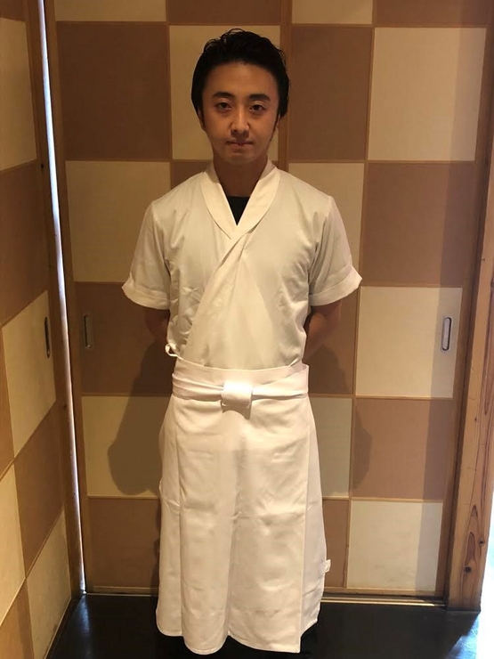 相内　亮人 氏