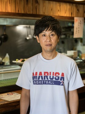 上盛　秀也 氏