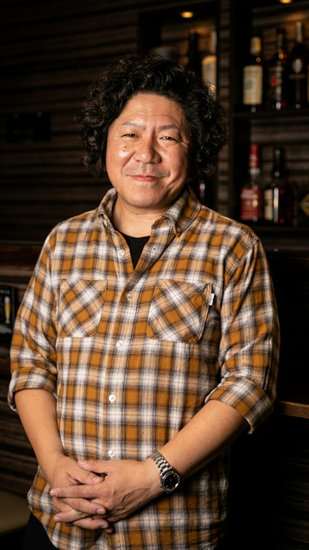 富岡　茂雄 氏