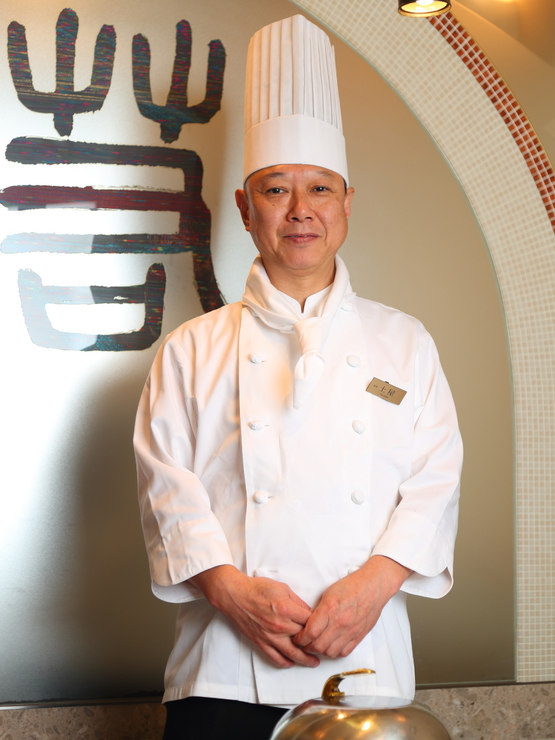 土屋　城久 氏