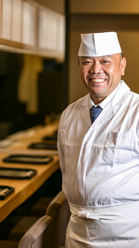 伊豫本　雅俊 氏