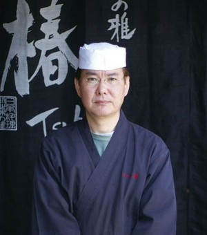 都甲　道晴 氏