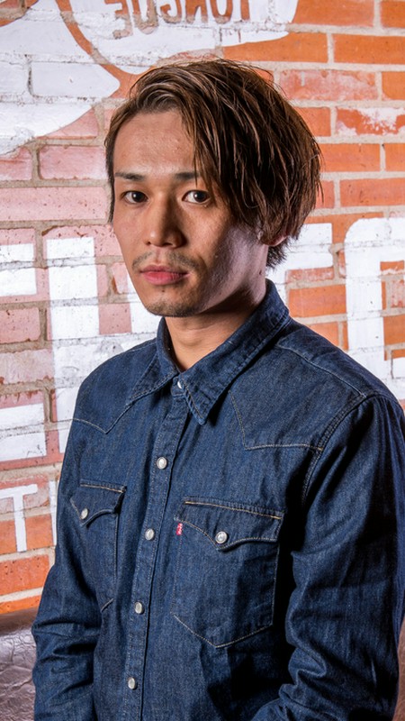 秋山　翔太 氏