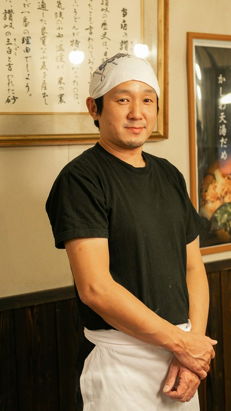 多賀　靖人 氏