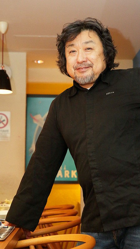 岩見　英史 氏