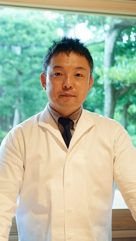 藤井　寛徳 氏
