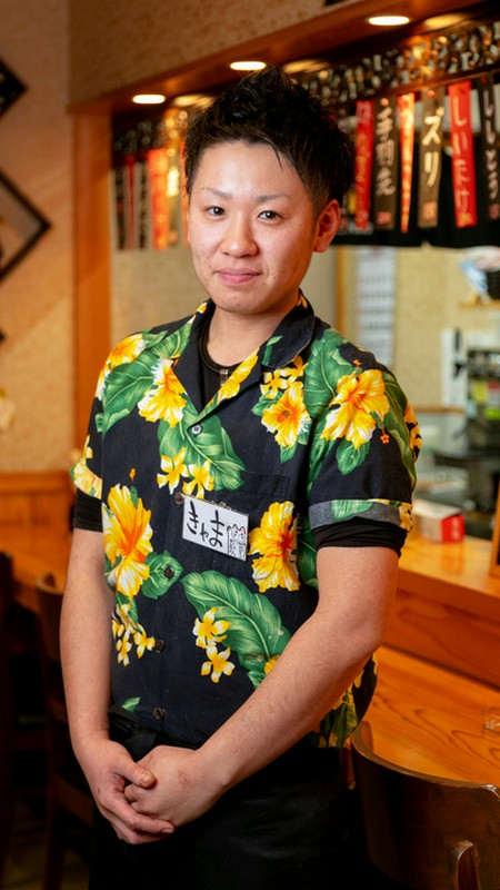 釜野 氏