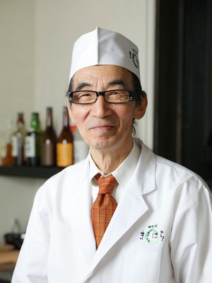 野村　亮士朗 氏