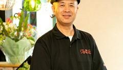 ウ テスン 氏