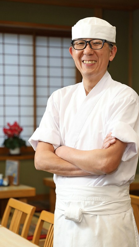 岩野　雄 氏