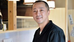 鈴木 竜次 氏